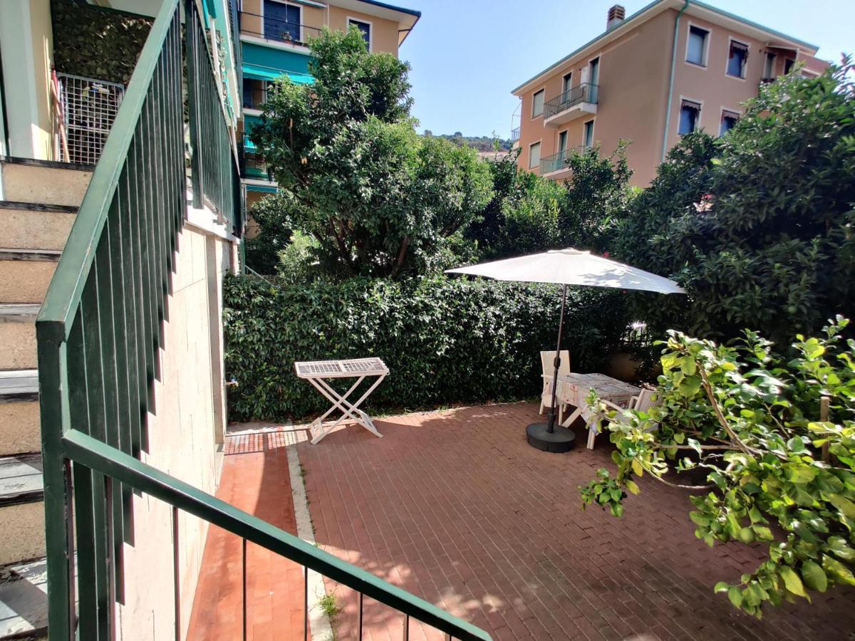 Appartamenti Con Giardino E Posto Auto Per Famiglie Finale Ligure Εξωτερικό φωτογραφία